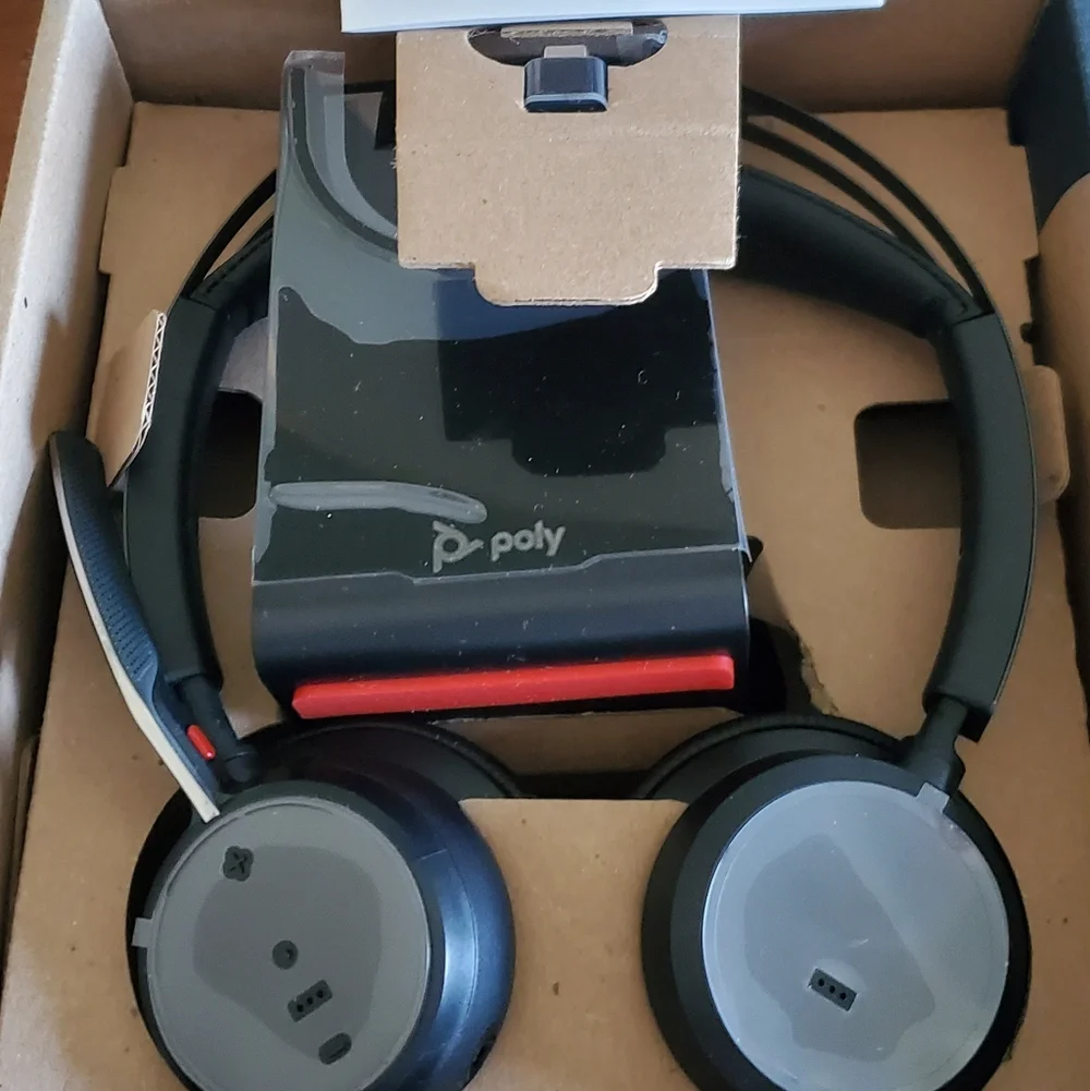 Wireless Over-Ear Computer Headset - Black
